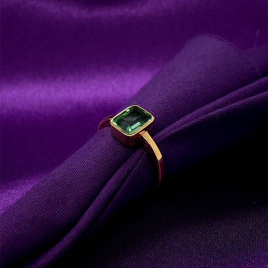 9ct Gold Green Tourmaline Ring GRX292