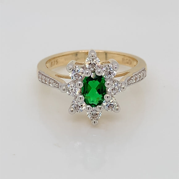 9ct Gold Syn Emerald & CZ Cluster/CZ Shoulder Ring GRE116