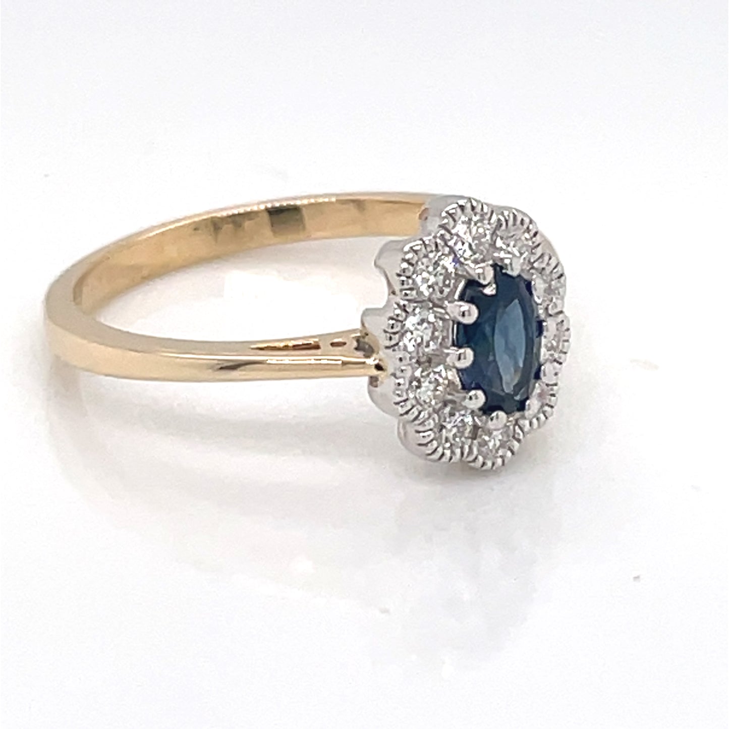 9ct Gold Sapphire & Diamond Vintage Cluster Ring GRS264