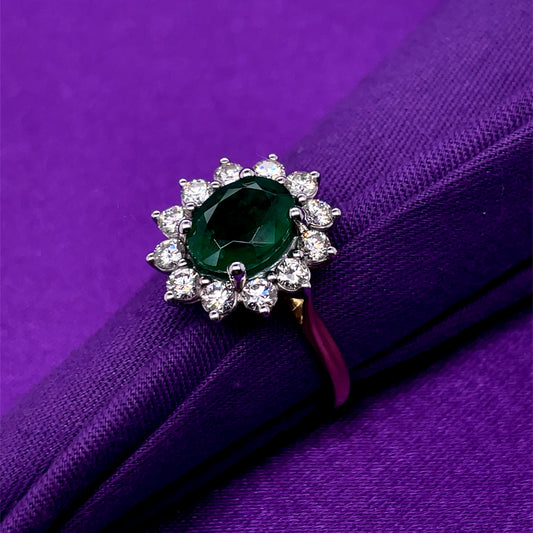 18ct Gold Emerald & Diamond 0.75ct Oval Cluster Ring GRE098
