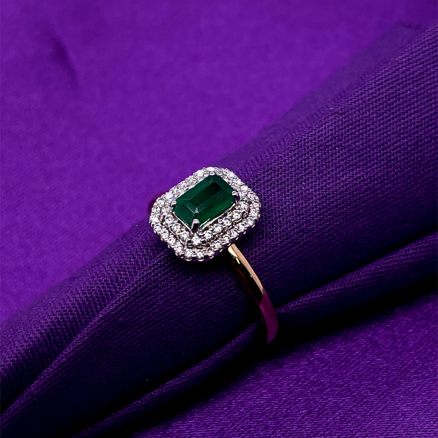 9ct Gold Emerald & Diamond 0.20ct Rectangular Double Halo Ring GRE126