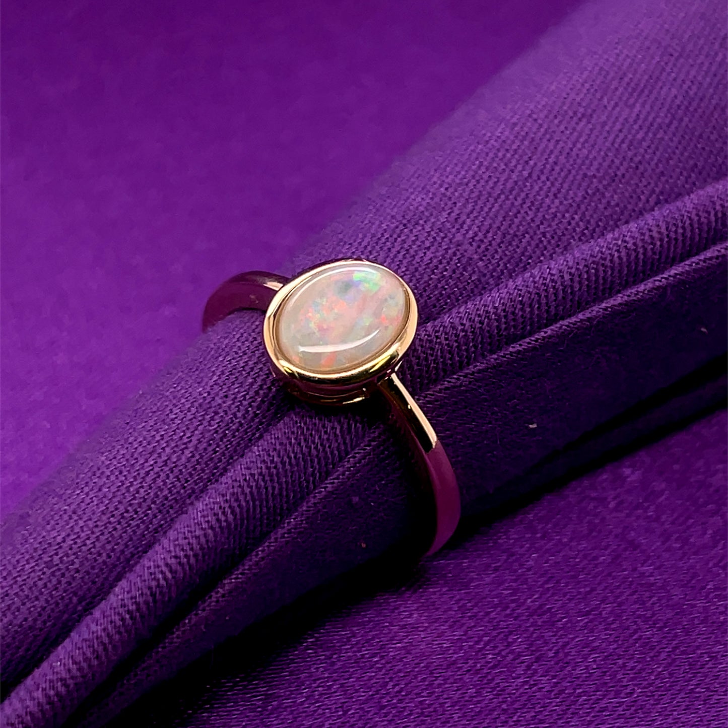 9ct Gold Real Opal Rubover Ring GRL82