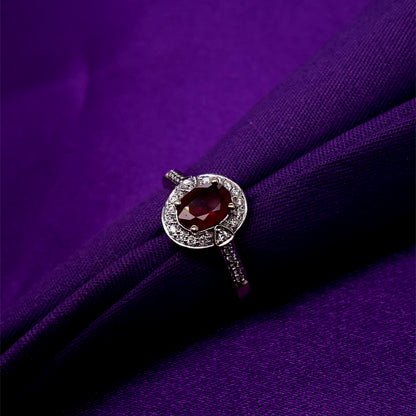 9ct Gold Ruby & Diamond Vintage Cluster Ring GRR038