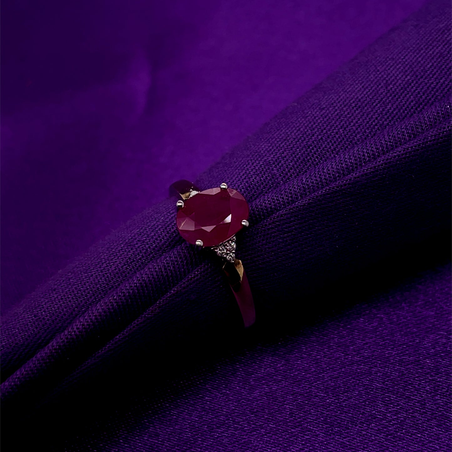 9ct Gold Ruby & Diamond Ring GRR074