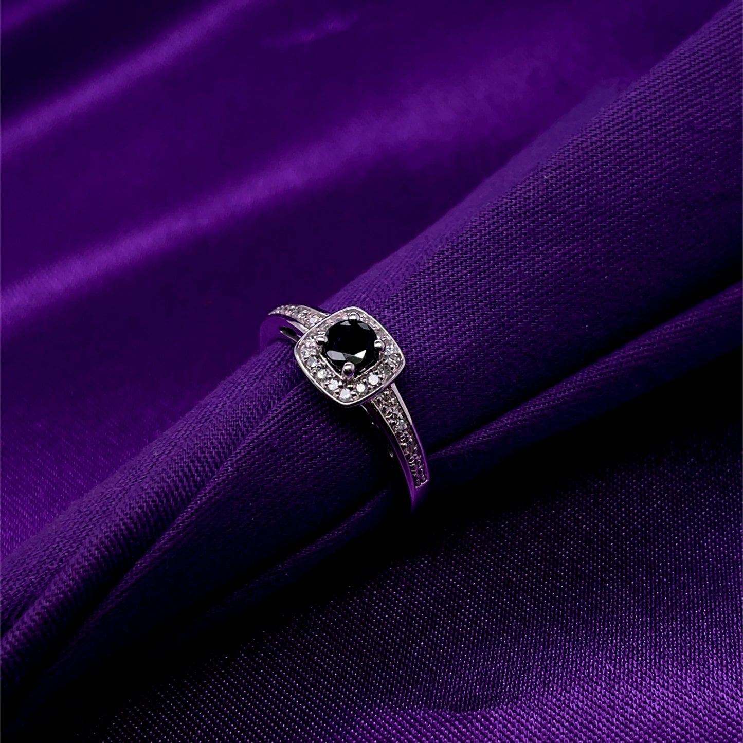 9ct White Gold Sapphire & Diamond Cushion Cluster Ring GRS096