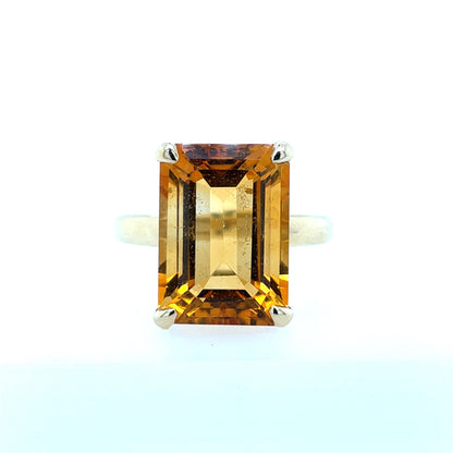 9ct Gold Citrine Cocktail Ring GRX244
