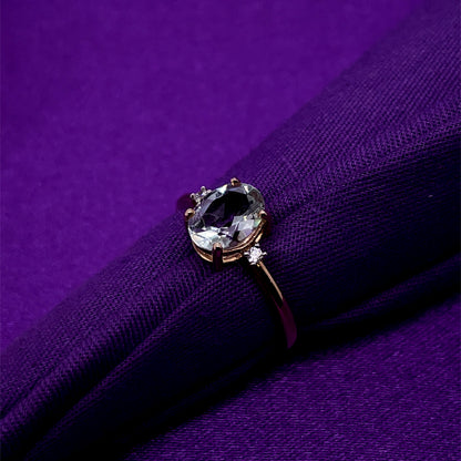 9ct Gold Green Amethyst & CZ Shoulder Ring GRX255