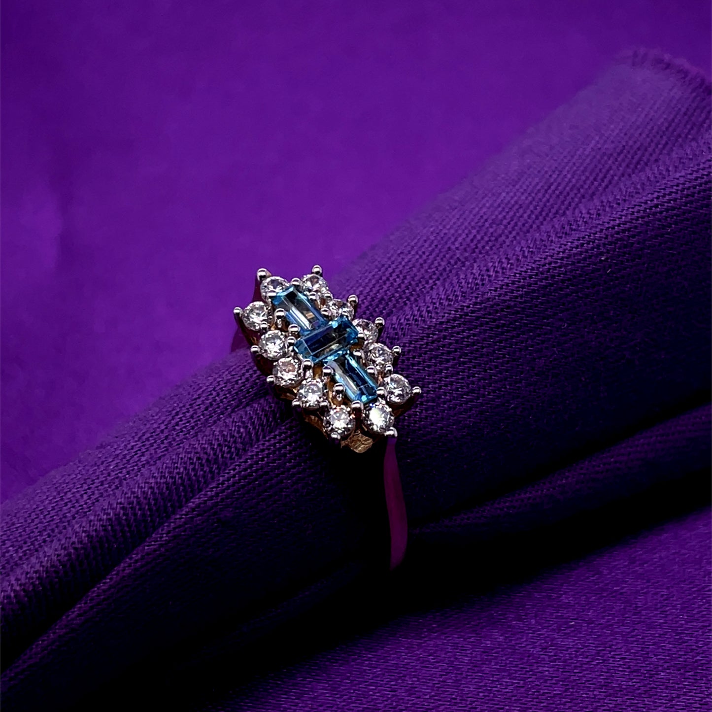 9ct Gold Blue Topaz & CZ Boat Cluster Ring GRX264