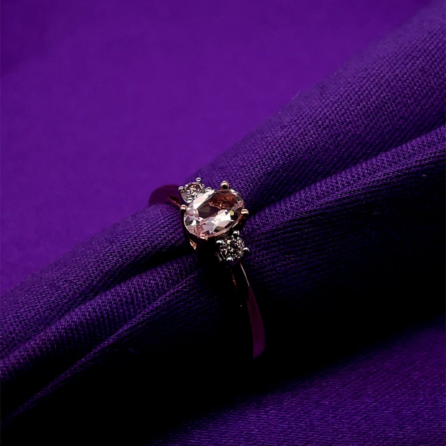 9ct Rose Gold Morganite & Diamond Ring GRX267