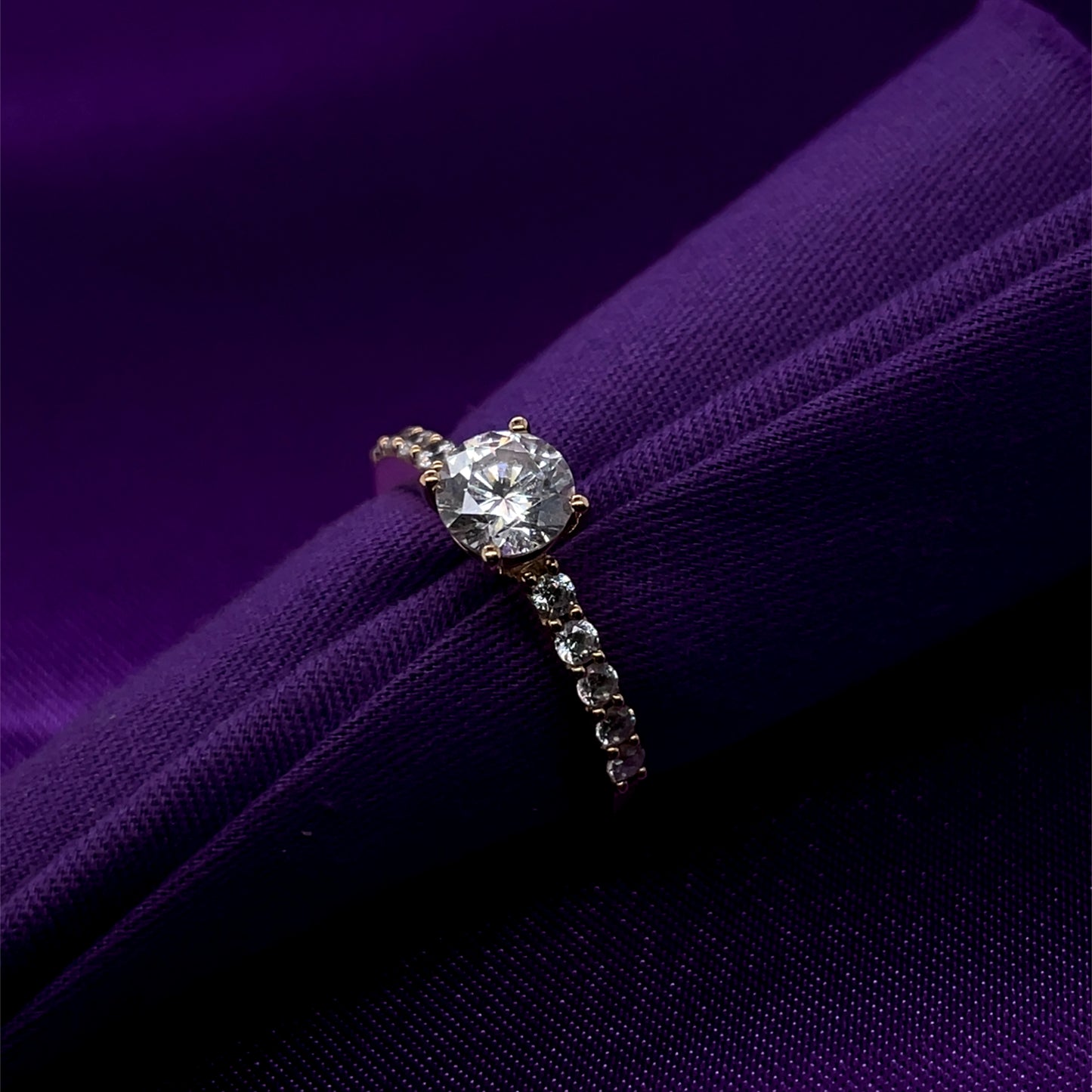 9ct Gold CZ Solitaire Ring GRZ258
