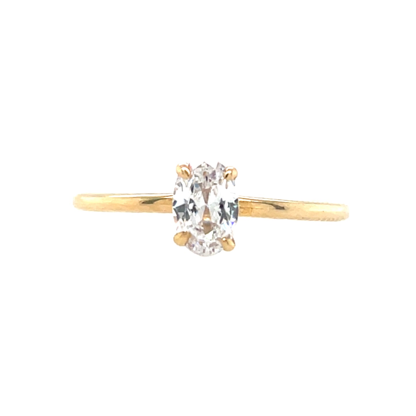 9ct Gold Single Oval Cz Ring GRZ365