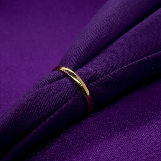 9ct Gold Ladies 2mm Court Wedding Ring GW363