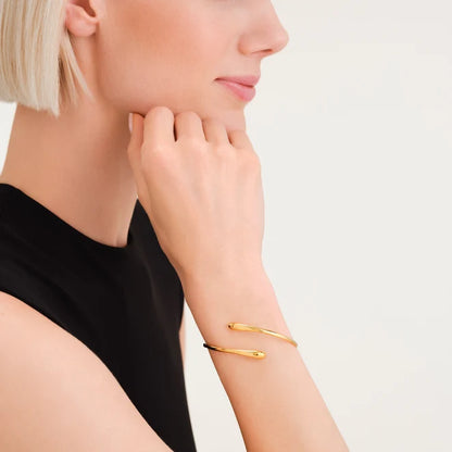 Rosefield Hugged Bangle JBCBG J1047