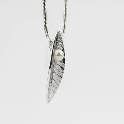 Martina Hamilton Leaf Sterling Silver and Fixed Pearl Pendant LFD3BK