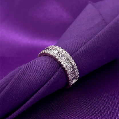 9ct Yellow Gold Lab Grown 1.00ct Round Baguette Diamond Ring X147