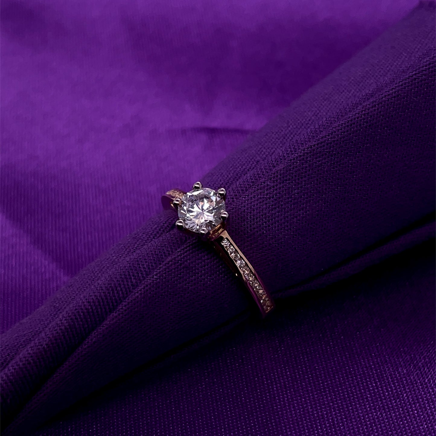 9ct Yellow Gold CZ Solitaire Ring Channel-set Shoulders GRZ284