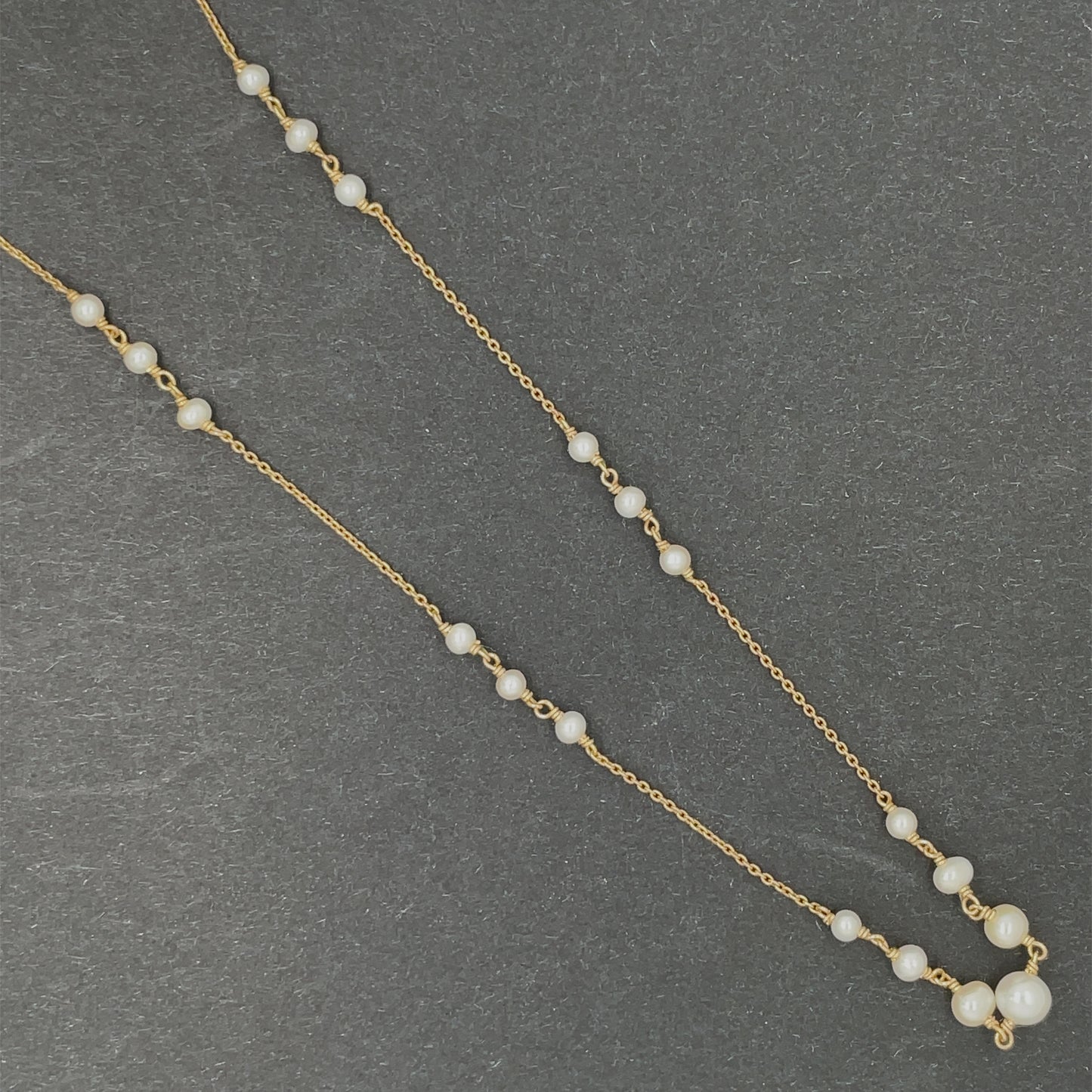 9ct Gold Graduated Pearl Section Chain GN188