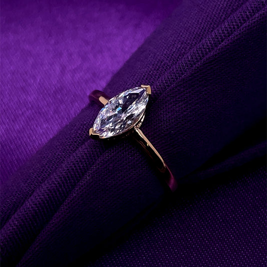 9ct Gold CZ Marquise Ring GRZ399