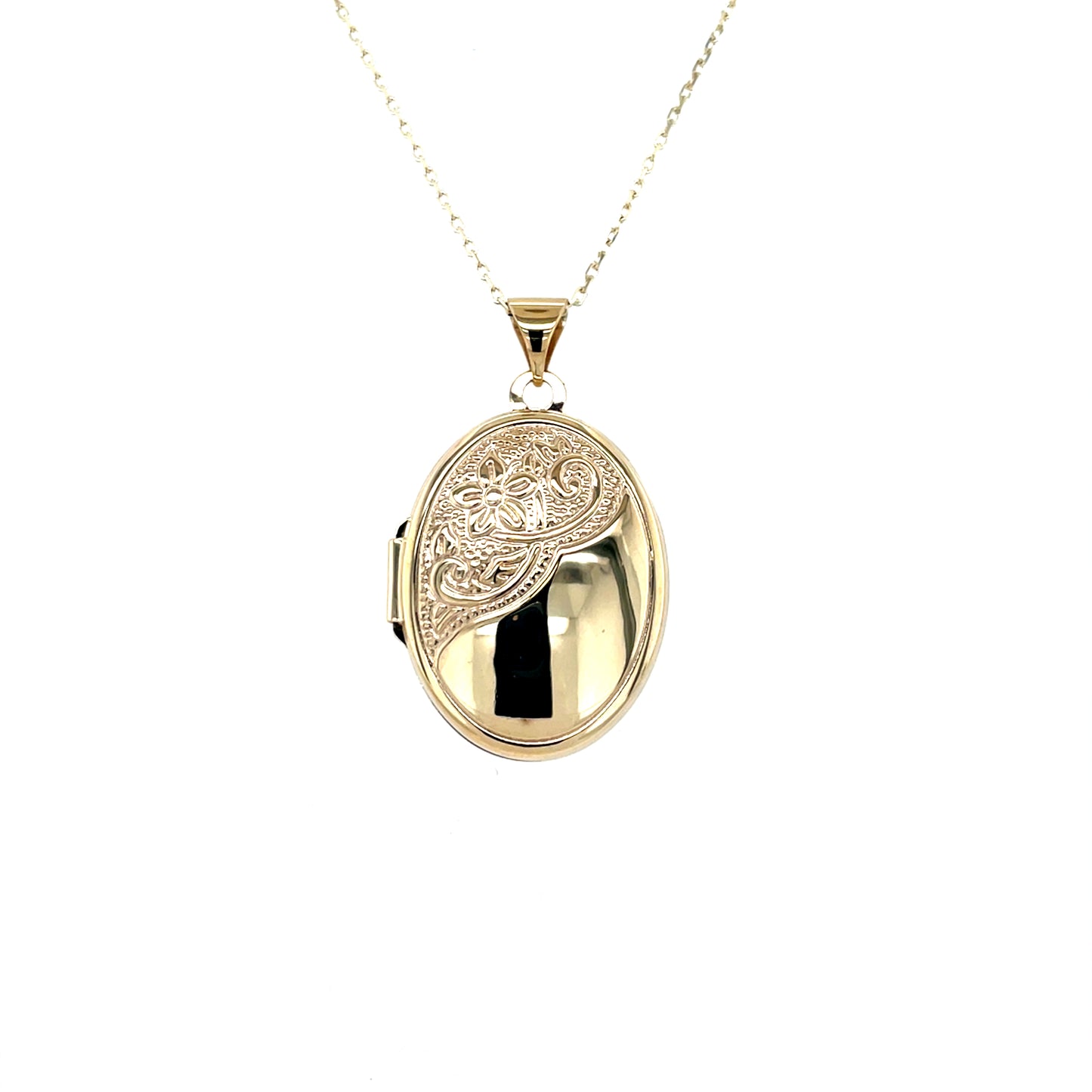 9ct Gold Engraved Oval Locket GL051