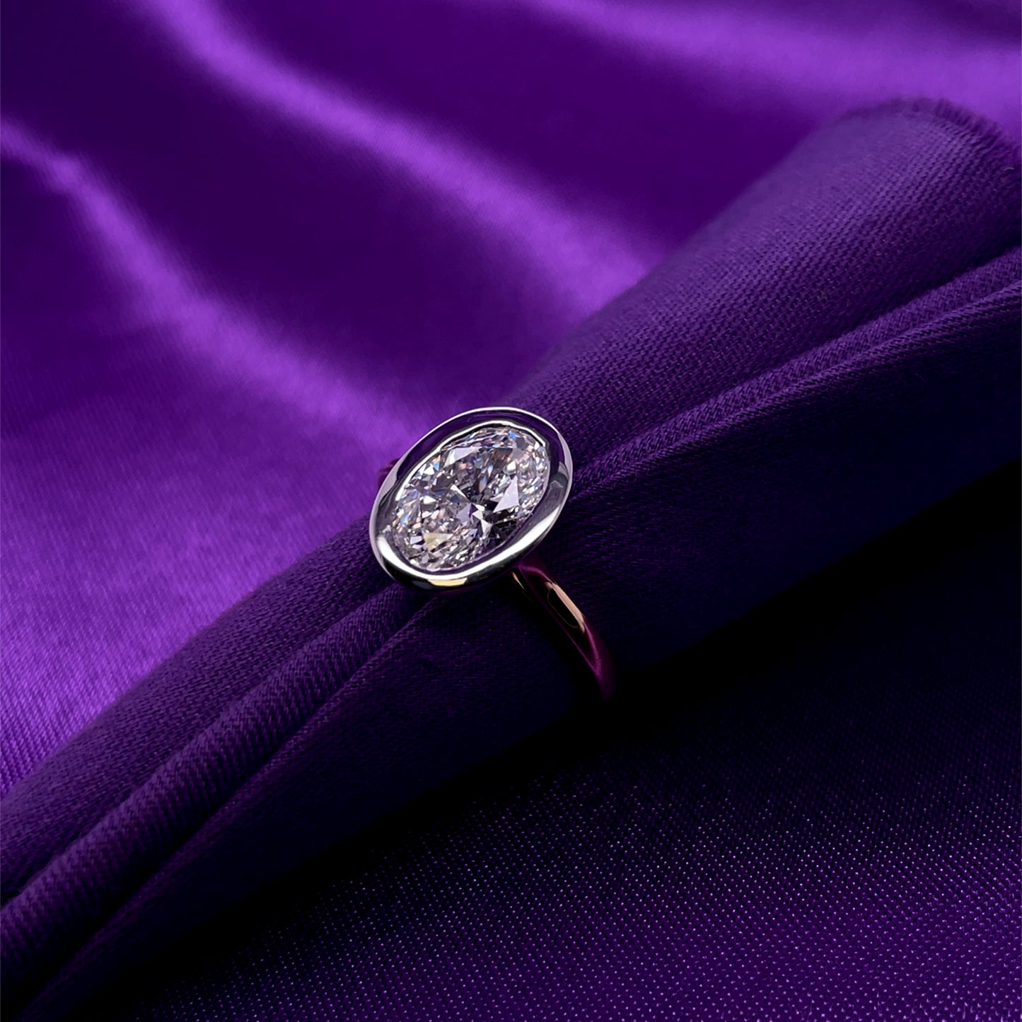 9ct Yellow Gold Lab Grown 2.00ct Oval Diamond Ring Z249