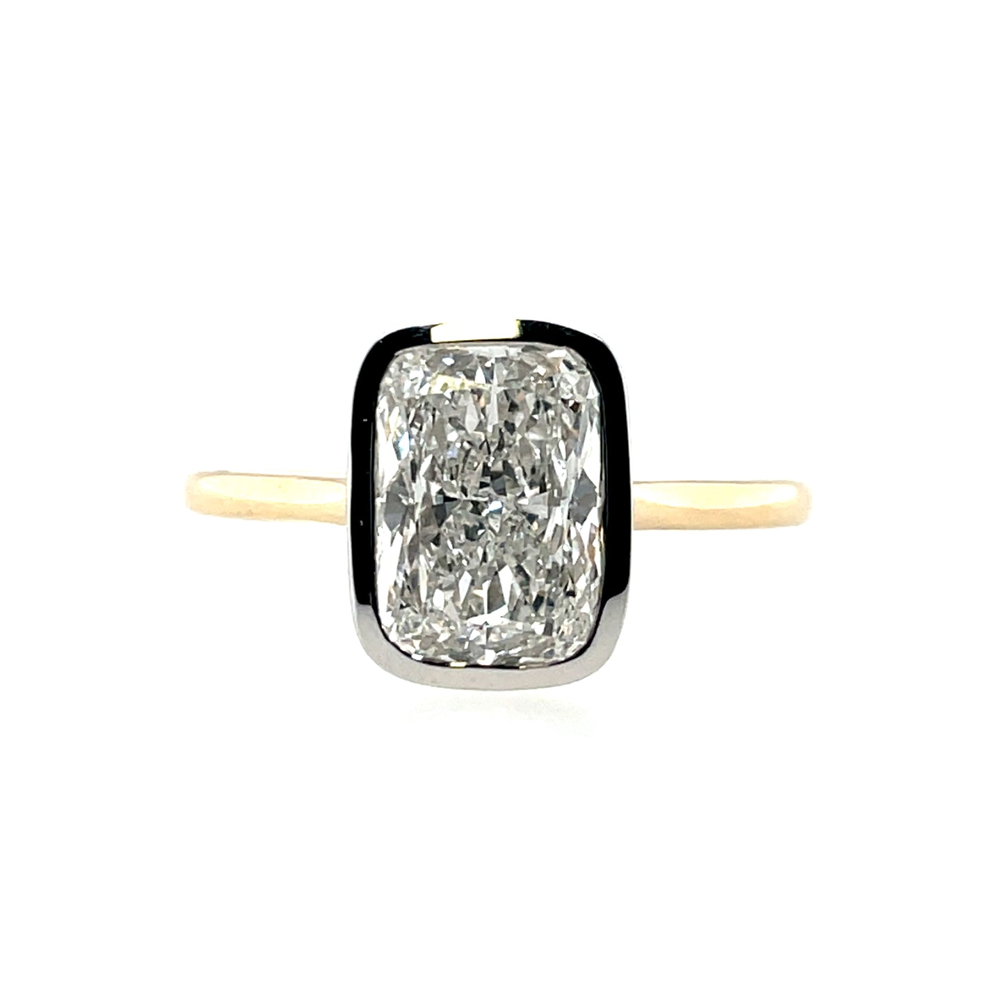 9ct Yellow Gold Lab Grown 2.76ct Cushion Diamond Ring Z255