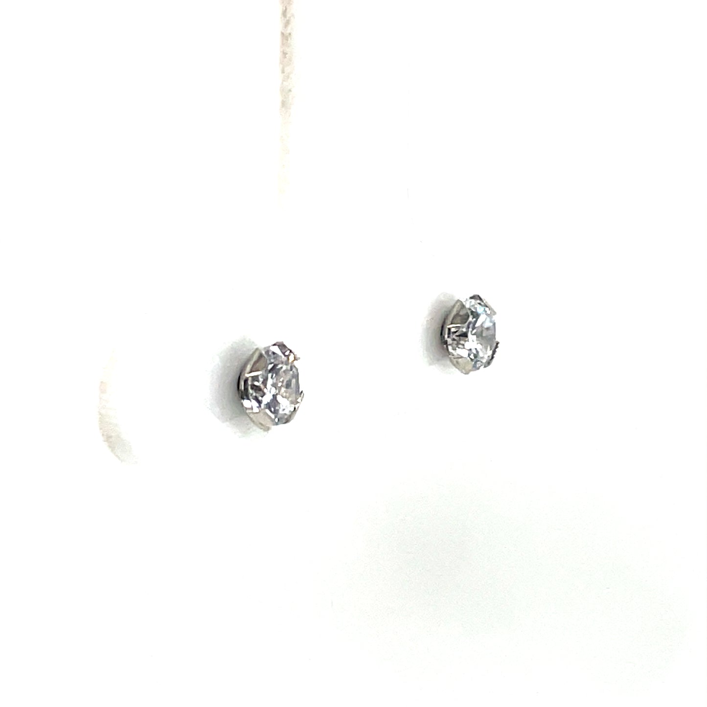 9ct White Gold 4mm CZ Stud Earrings WEZ078