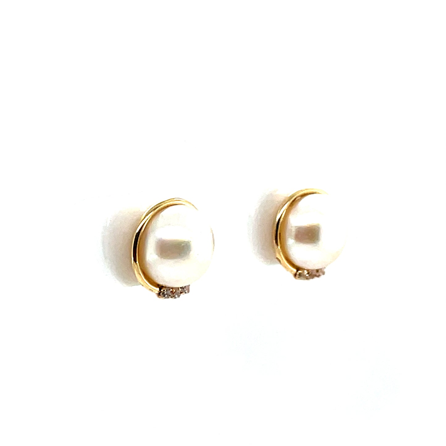 9ct Gold  Pearl & CZ Stud Earrings GEP381