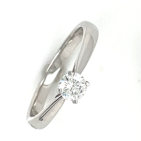 18ct White Gold Lab Grown 0.33ct Round Brilliant Diamond Engagement Ring Z222