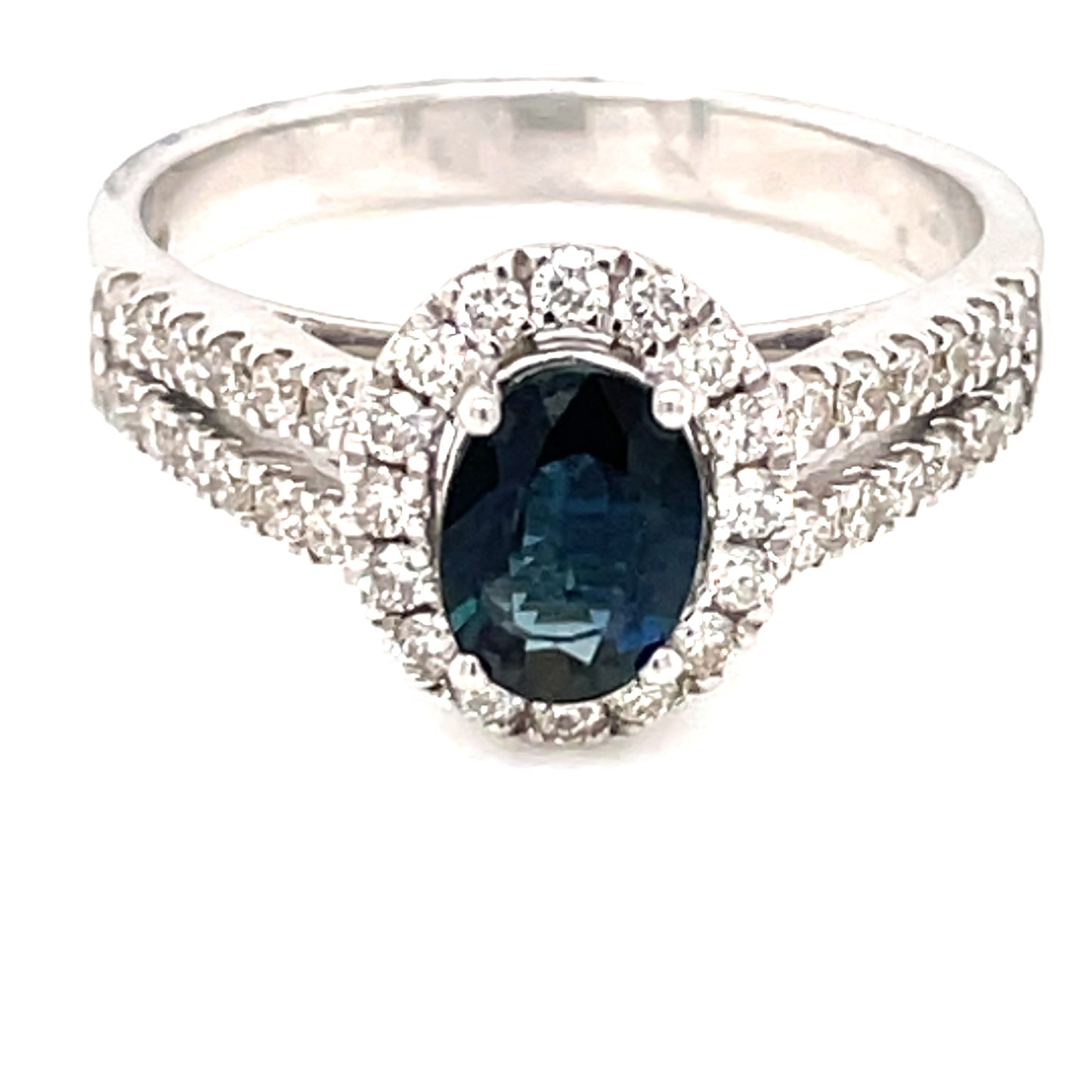 18ct White Gold Natural Sapphire & Diamond Halo Ring GRS252