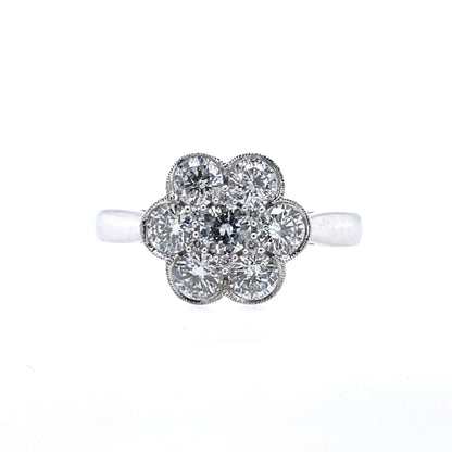 18ct White Gold 1.30ct Diamond Vintage Cluster Ring Y06