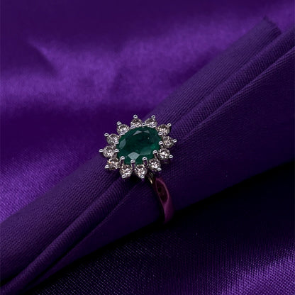 9ct Gold Emerald & Diamond 0.75ct Oval Cluster Ring GRE147