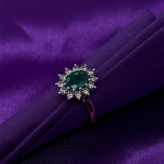 9ct Gold Emerald & Diamond 0.75ct Oval Cluster Ring GRE147