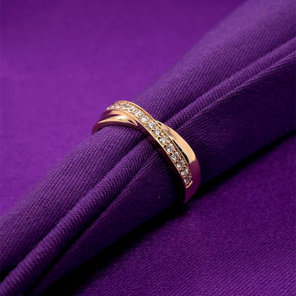 9ct Yellow Gold Diamond 0.20ct Crossover Ring X150