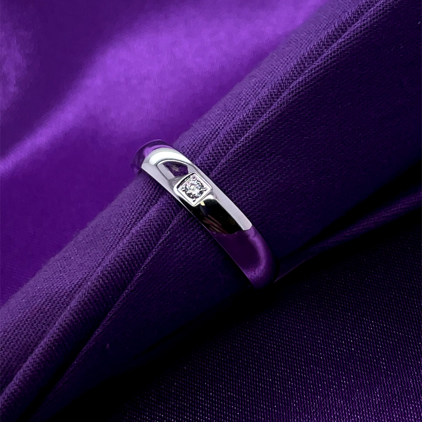 Sterling Silver Mens 4.5mm CZ Court Band Ring RSW078