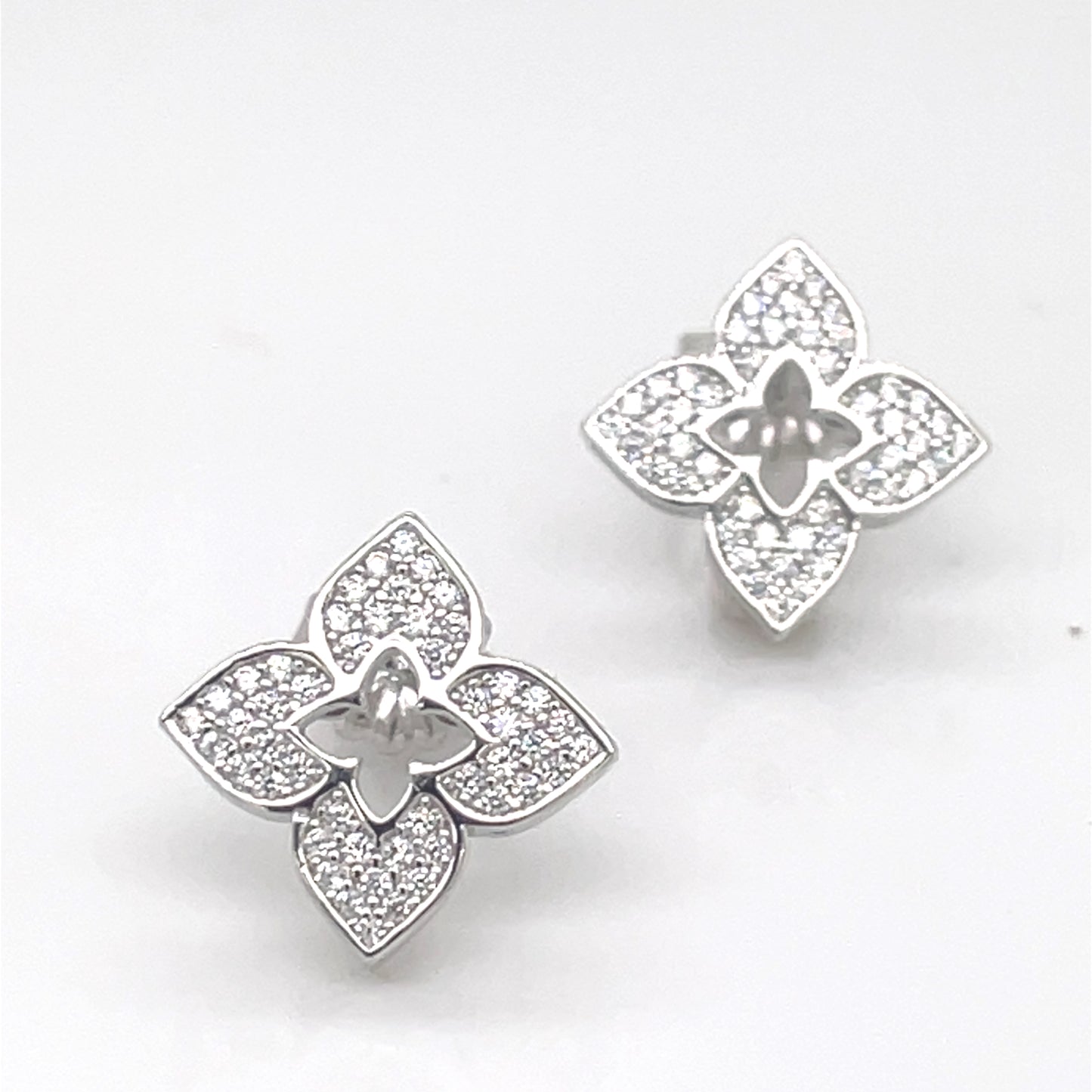 Sterling Silver CZ Quatrefoil Stud Earrings SE623