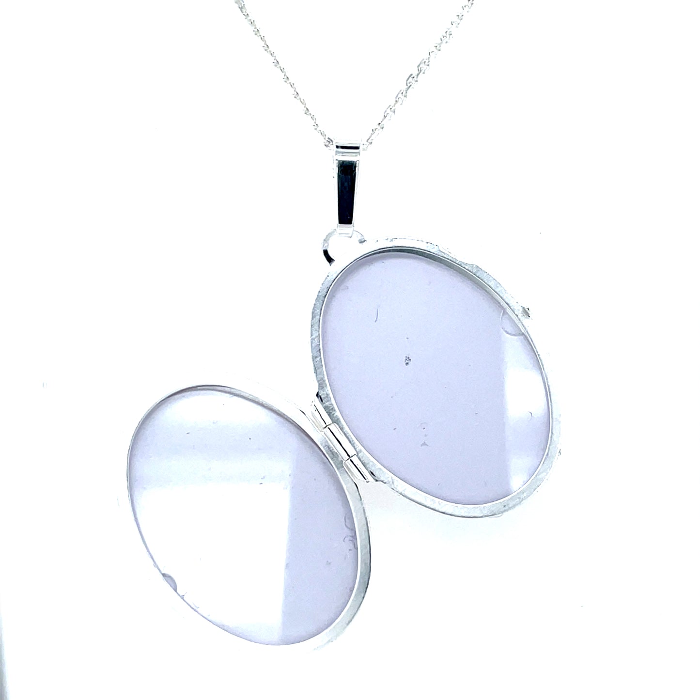 Sterling Silver Oval Border Locket SL313723