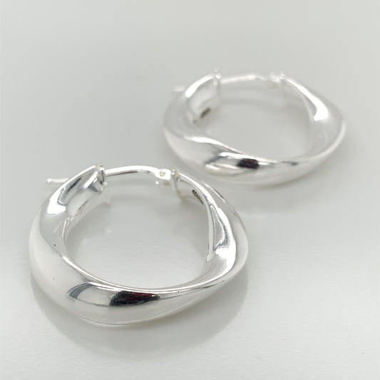 Sterling Silver 27mm Oval Twist Hoop Earrings