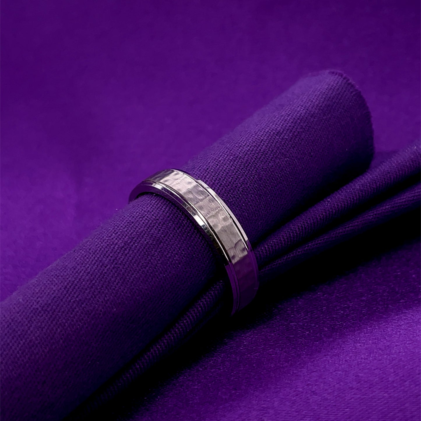 Sterling Silver Mens 5mm Flat Hammered Wedding Ring SR46