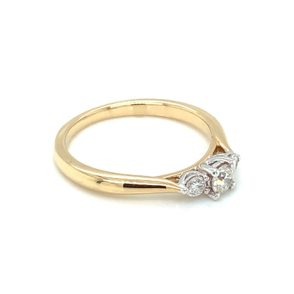 18ct Gold Diamond 0.32ct Trilogy Ring T73