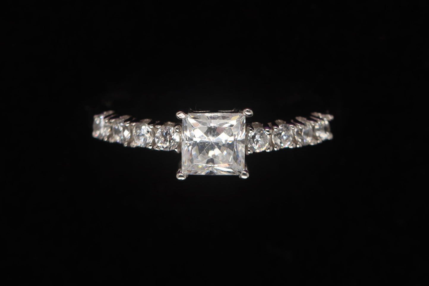 9ct White  Gold Princess CZ Solitaire Ring WRZ089