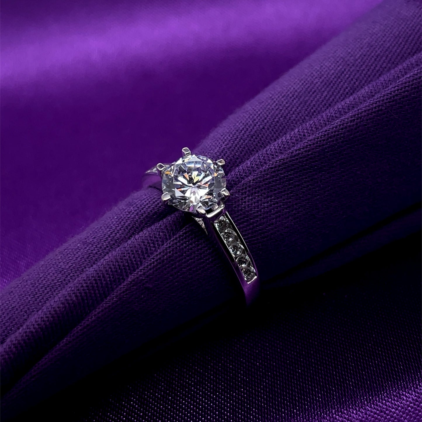 9ct White Gold CZ Solitaire Ring WRZ132