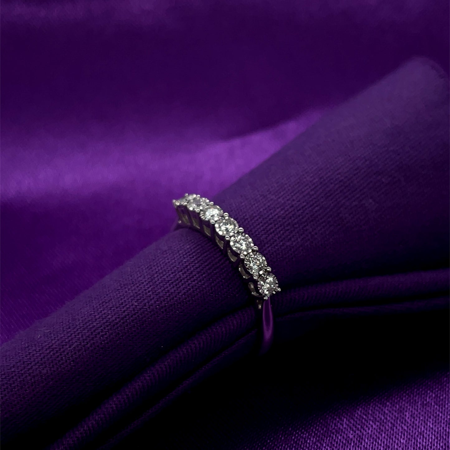 9ct White Gold Diamond 0.21ct Eternity Ring X102