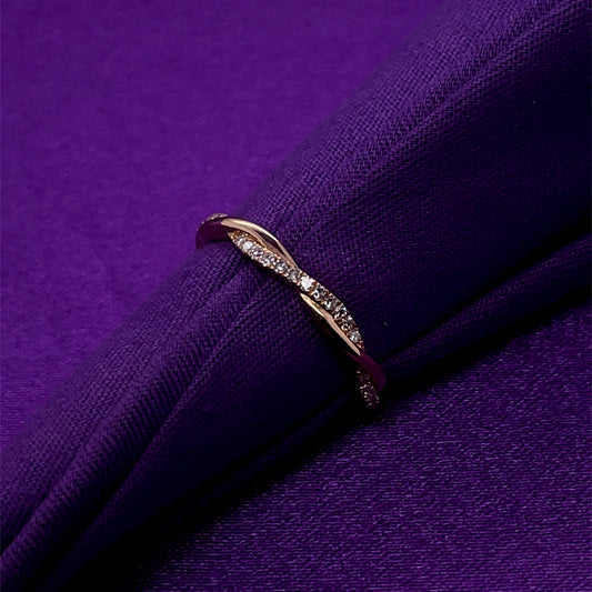 14ct Gold 585 Diamond Wave Ring X129