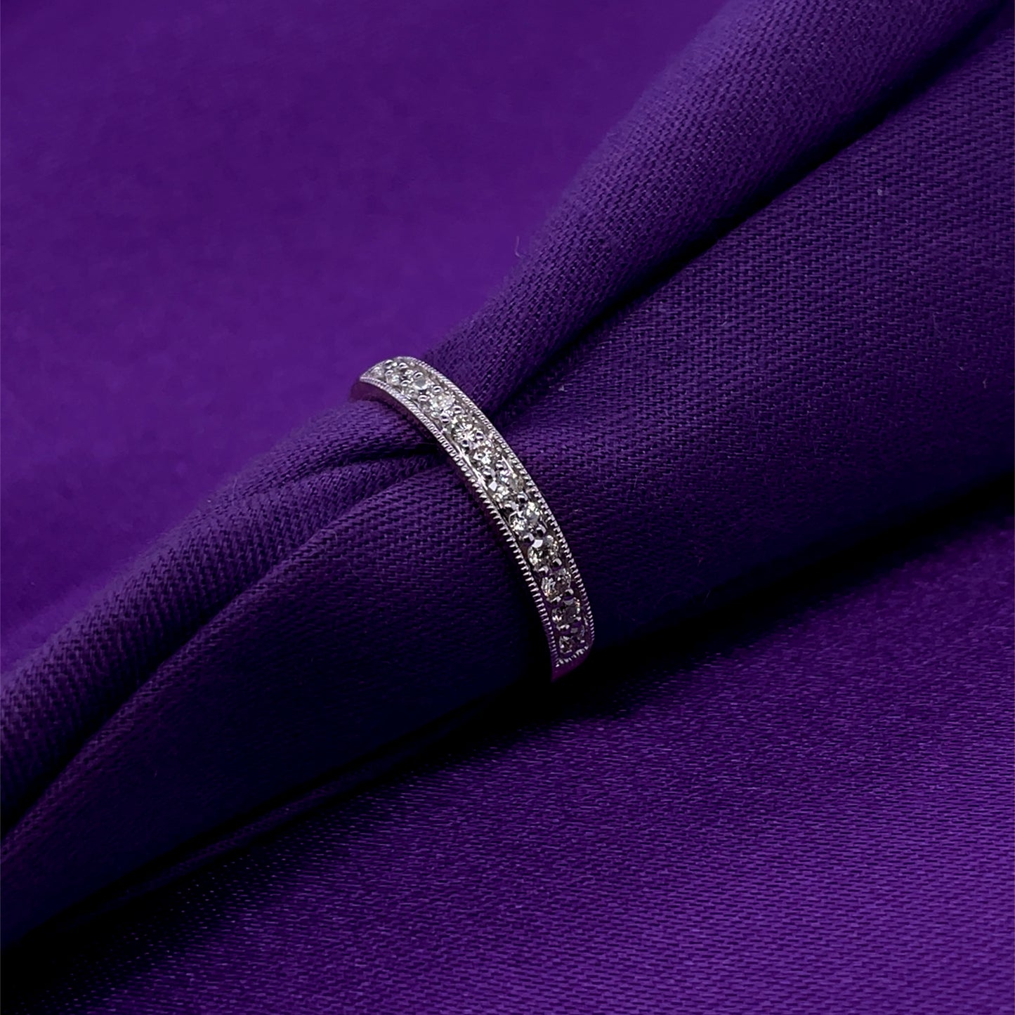 9ct Gold Classic Diamond Vintage Pavé Band 0.25ct X154