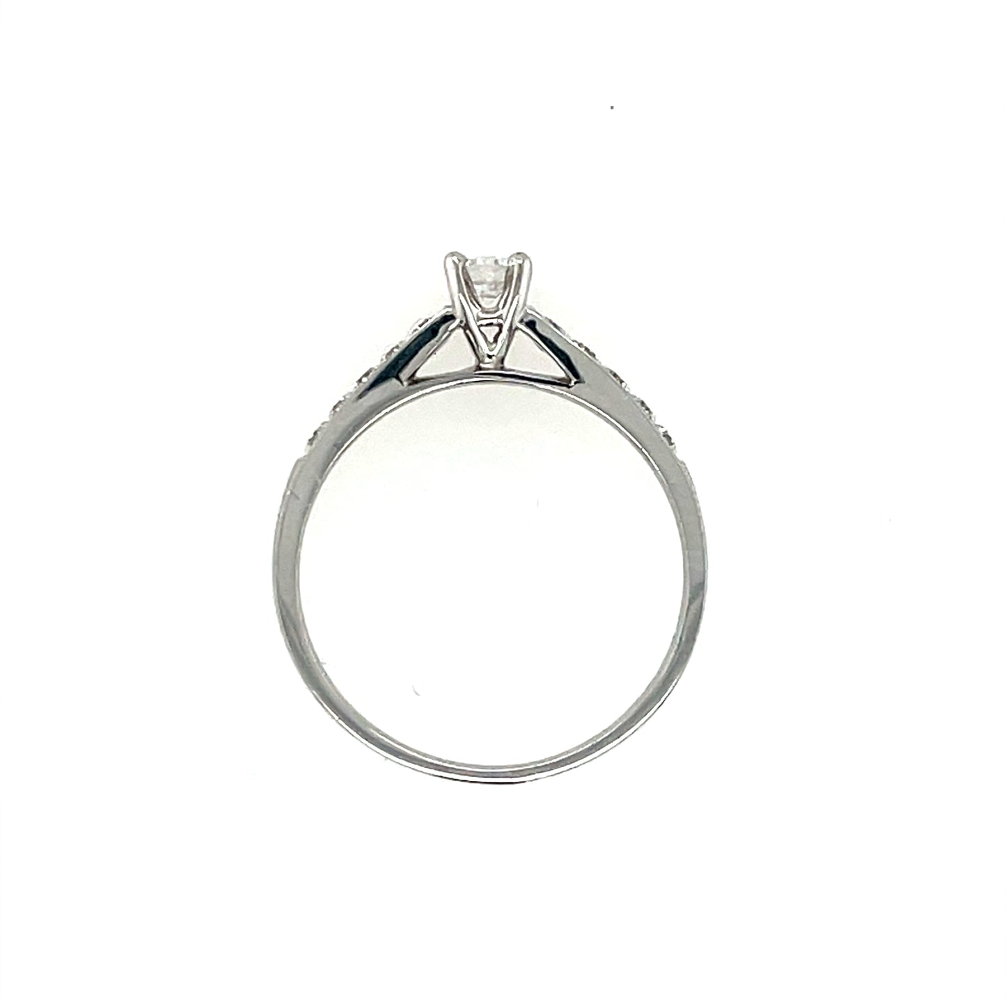 18ct White Gold Diamond Solitaire Ring Z005