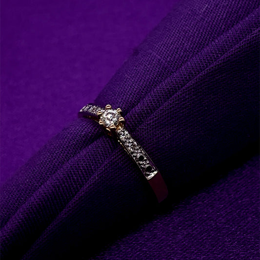 9ct Gold Diamond Solitaire 0.15ct Ring Z013