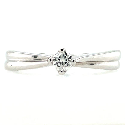 9ct White Gold Diamond  Solitaire 0.15ct Engagement Ring Z023
