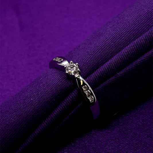 9ct White Gold Diamond 0.25ct Solitaire Ring Z028