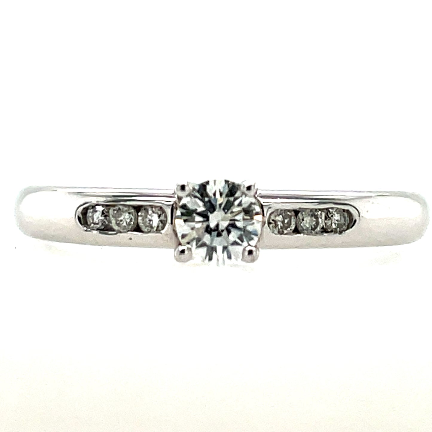 9ct White Gold Diamond 0.27ct  Solitaire Ring Z032