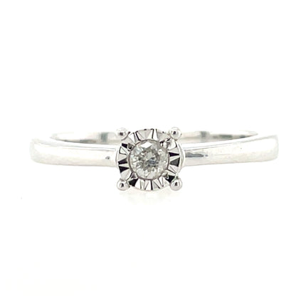 9ct White Gold Diamond Illusion Solitaire Ring Z079